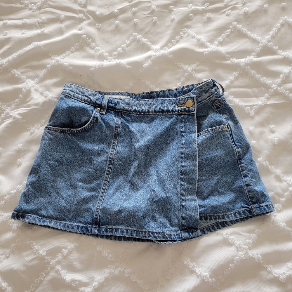 Zara Denim Mini Skort Size Medium